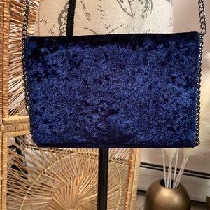 Chelsea28 royal blue velvet clutch with chain